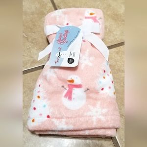 Oeko-Tex Season's Greetings Pink Christmas Set Of 2 Fingertip Towels